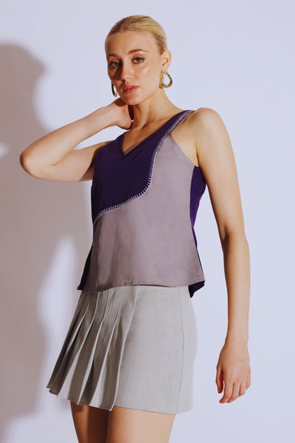 Duotone Organic Cotton V-Neck Top