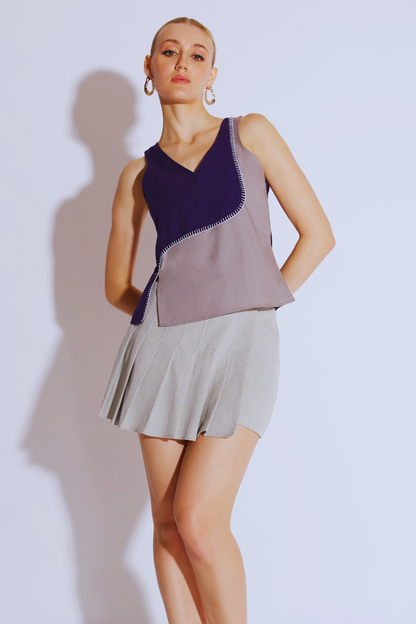 Duotone Organic Cotton V-Neck Top